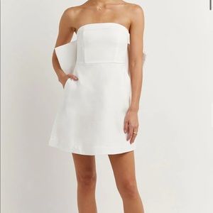 DISSH strapless dress with bow back